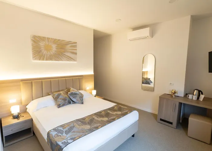 Richard Hotel Agliana